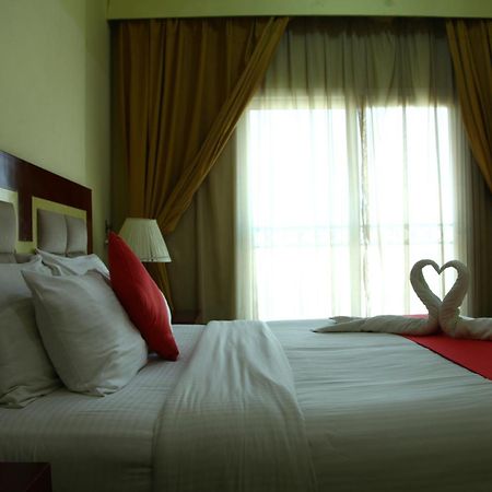 Ruwi Hotel Apartments, Sharjah Eksteriør billede