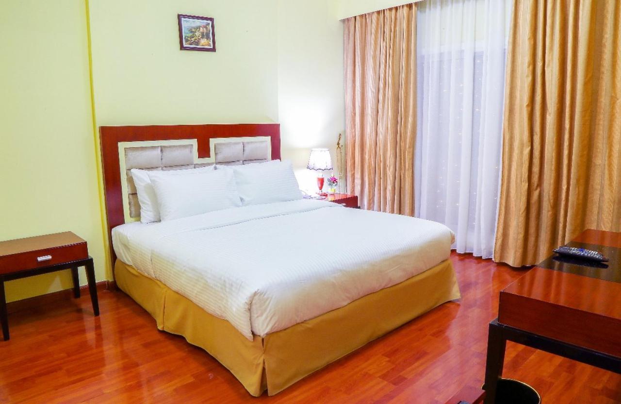 Ruwi Hotel Apartments, Sharjah Eksteriør billede